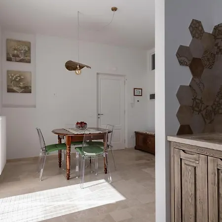 Quercus Apartment